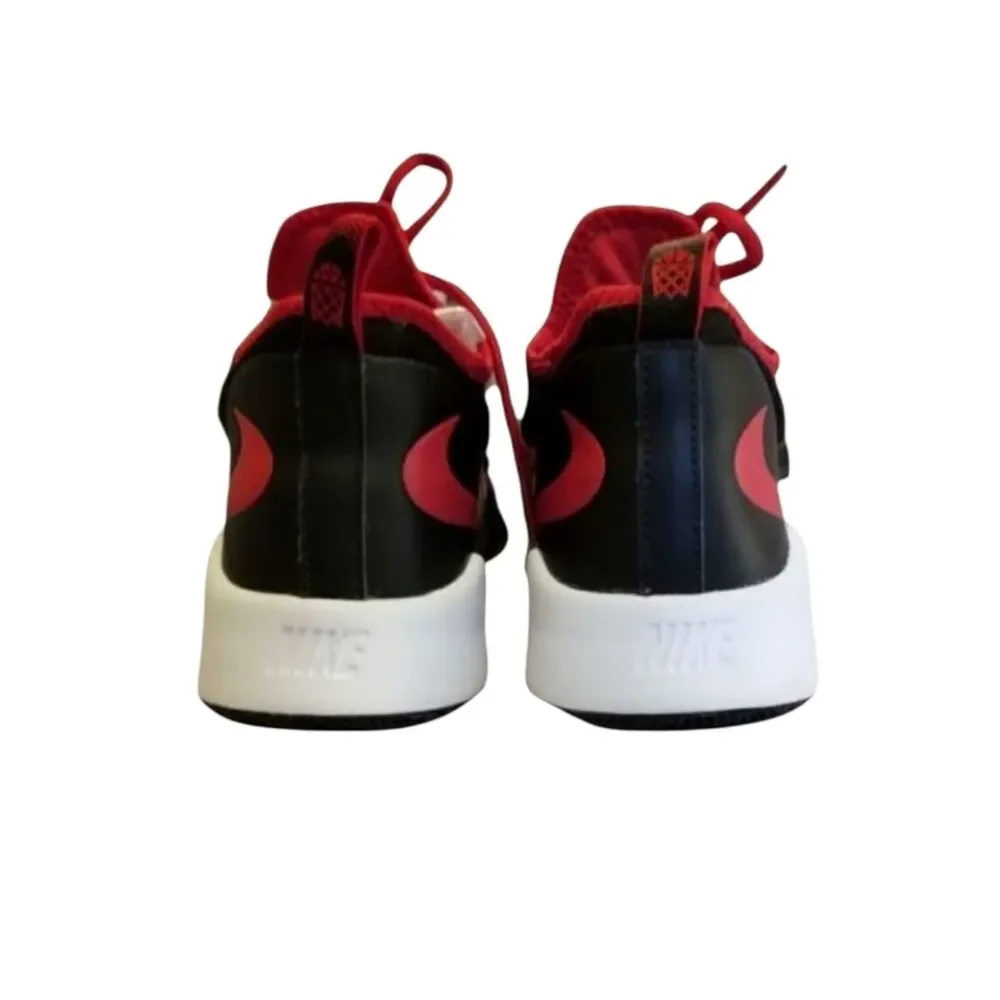 Nike Future Court 2 Red & Black Basketball Kids Sneaker Size 5Y